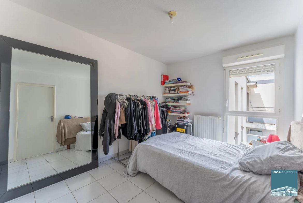 Appartement T2 de 35 m² avec balcon à Parempuyre en résidence récente 