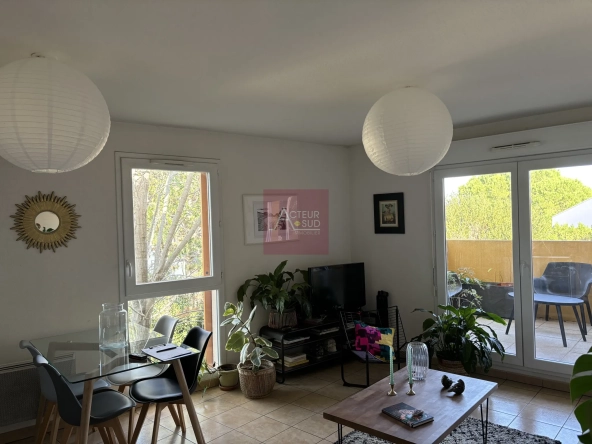Appartement 3 pièces à Montpellier avec terrasse et parking, calme et récent