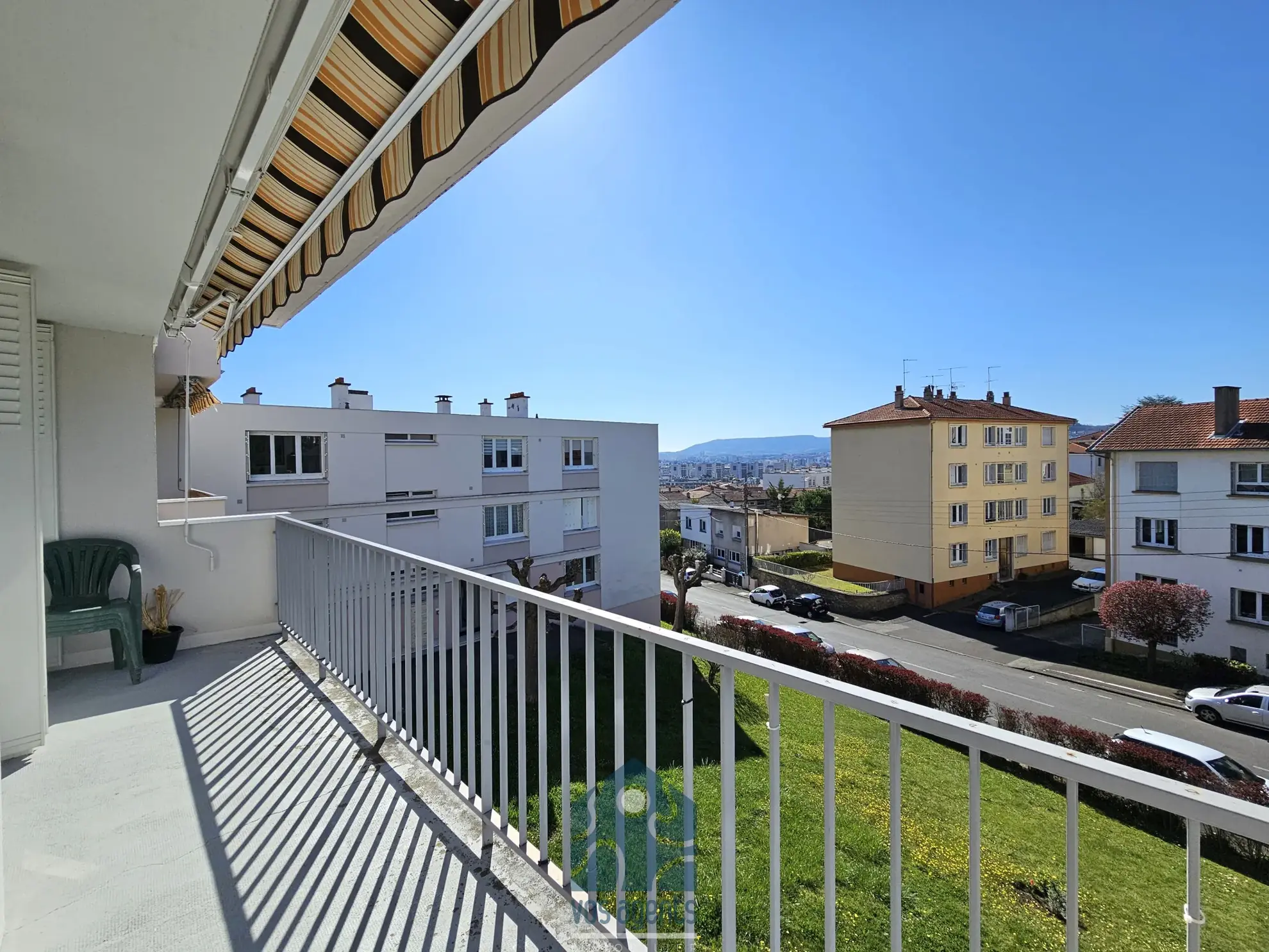 À vendre appartement 3 pièces avec balcon, garage et cave à Clermont-Ferrand 