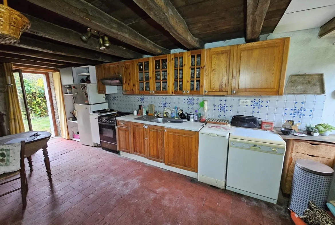 Maison à Bannegon avec jardin, dépendances et garage – investissement à ne pas manquer 