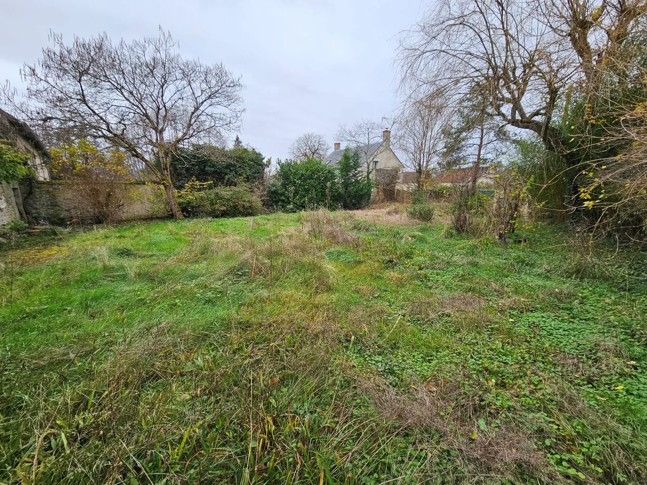 Maison à Bannegon avec jardin, dépendances et garage – investissement à ne pas manquer 