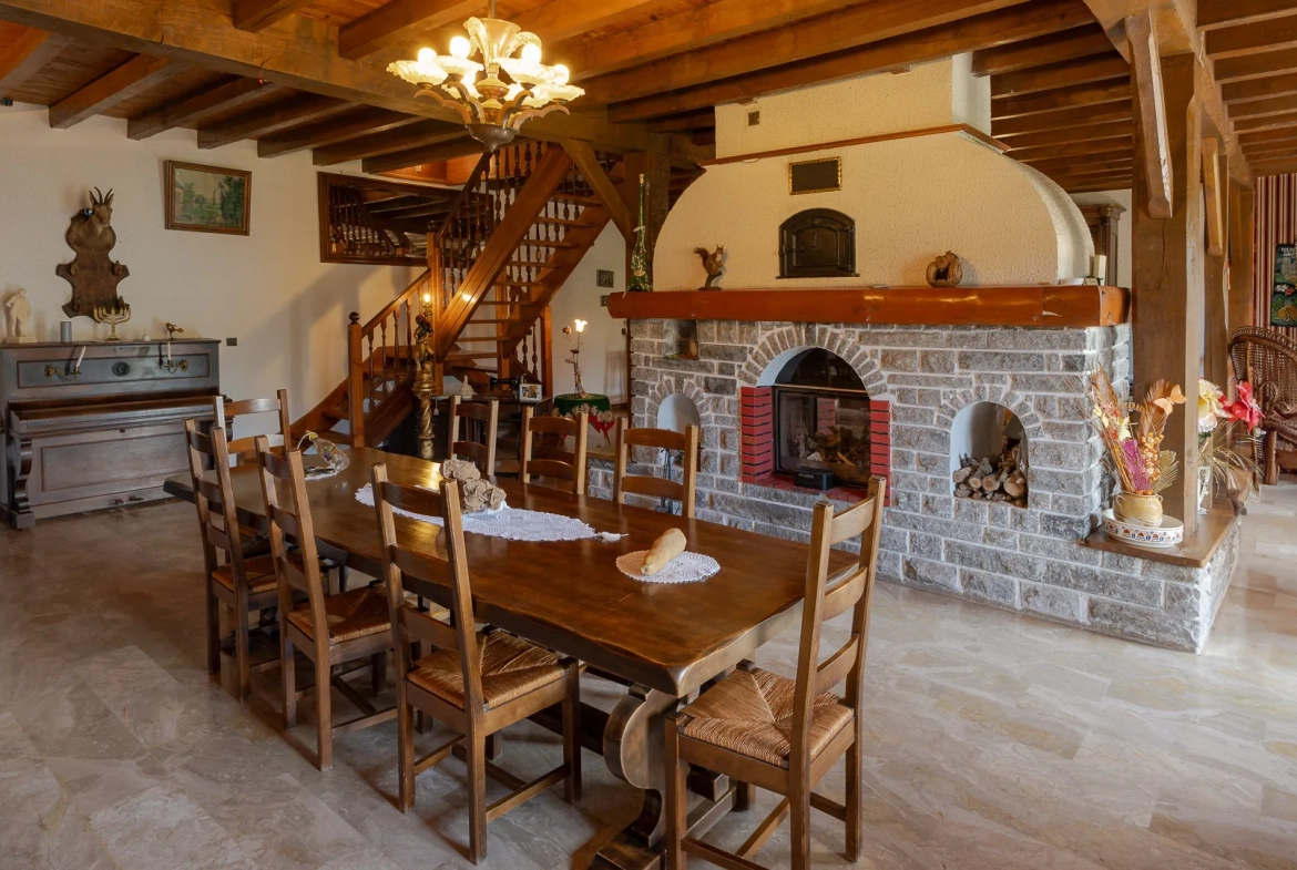 Grande villa à Caunes Minervois avec vue sur montagne et garage 