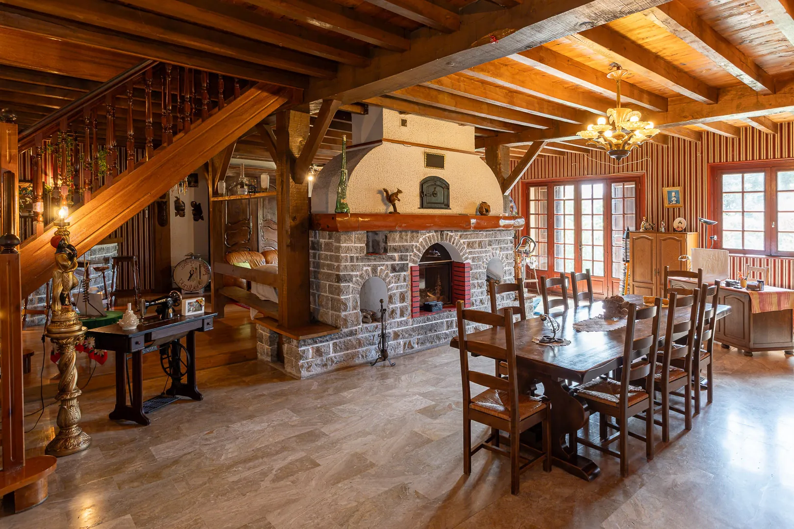 Grande villa à Caunes Minervois avec vue sur montagne et garage 