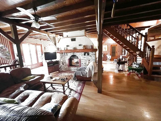 Grande villa à Caunes Minervois avec vue sur montagne et garage 