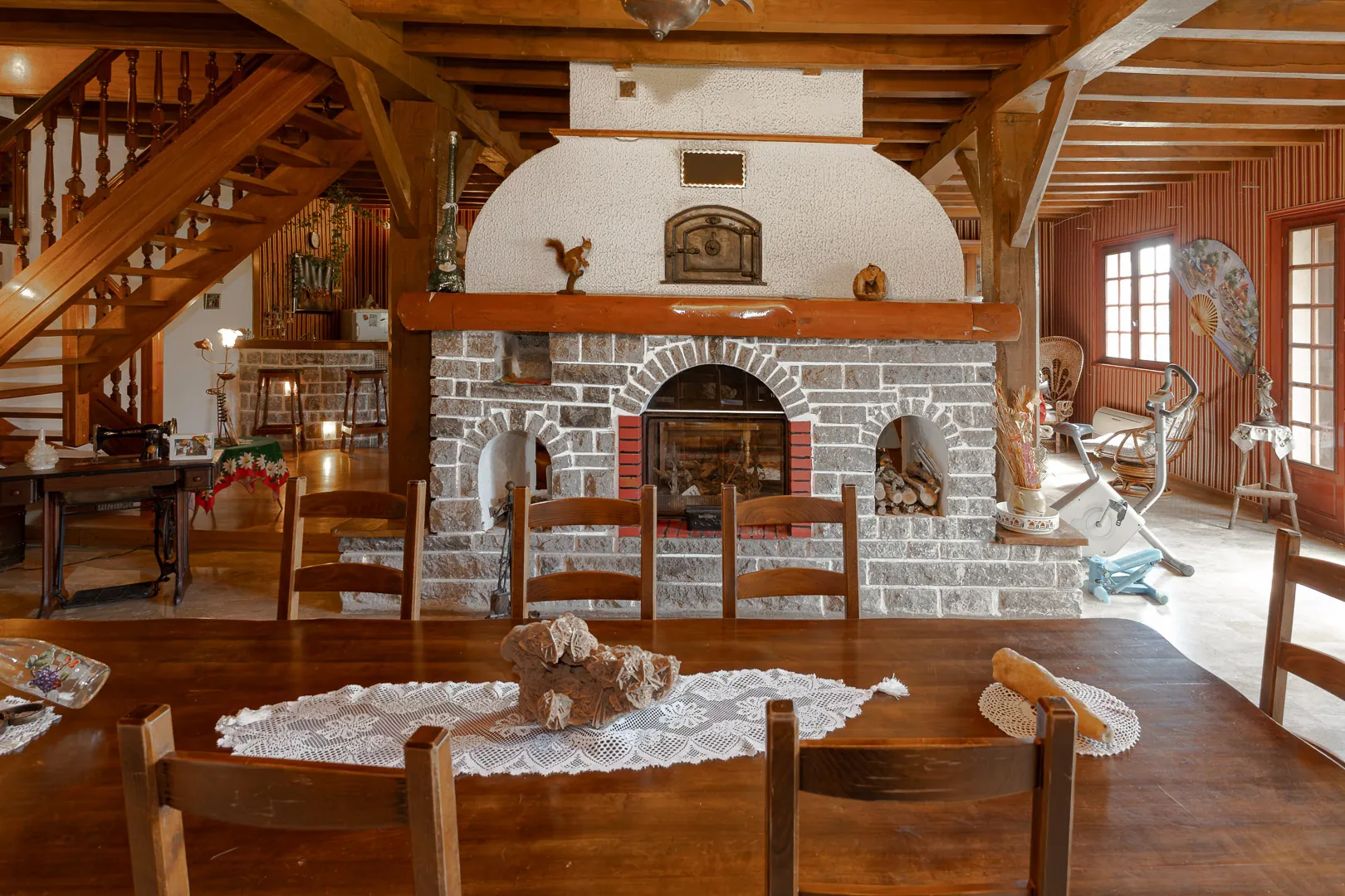 Grande villa à Caunes Minervois avec vue sur montagne et garage 