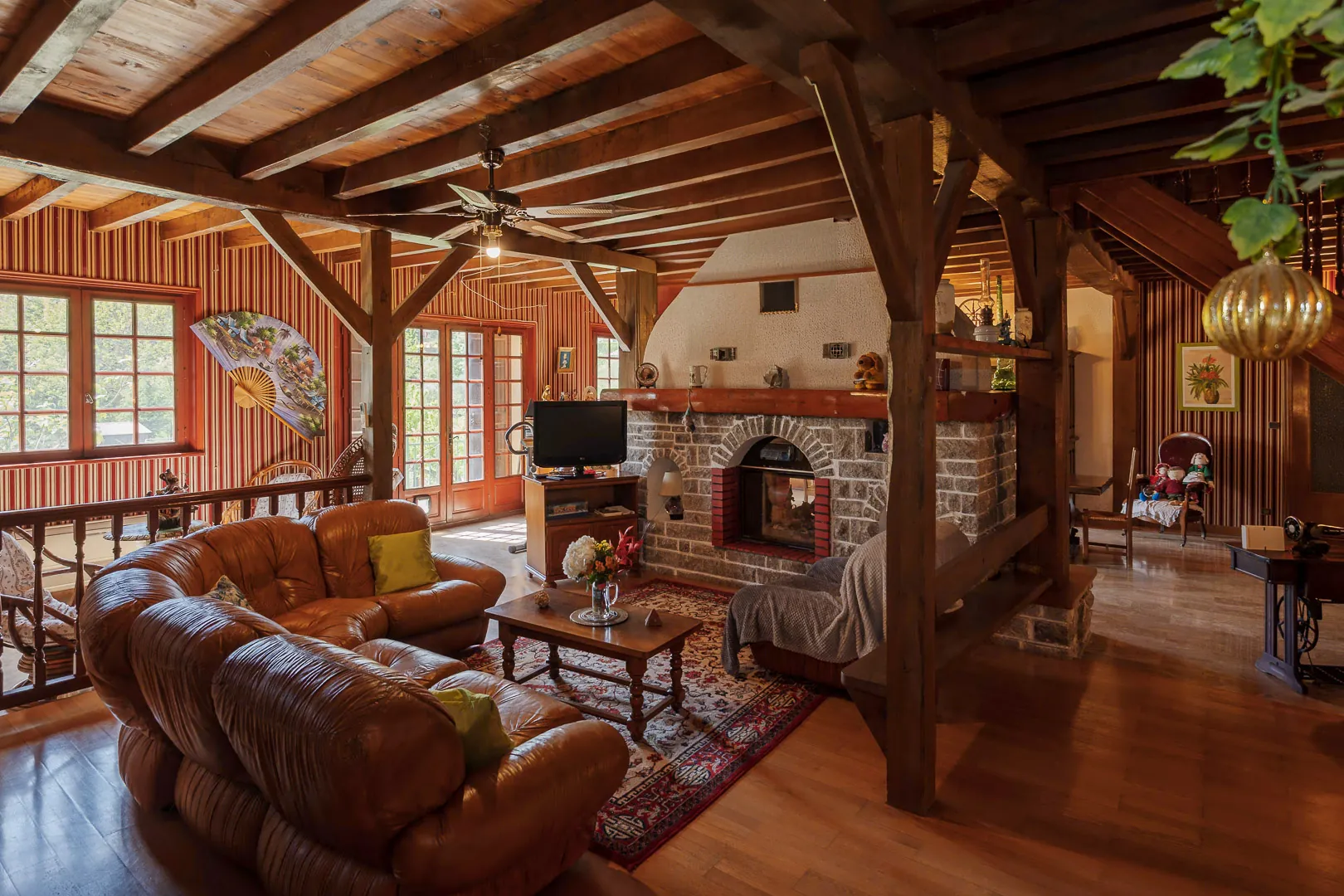Grande villa à Caunes Minervois avec vue sur montagne et garage 