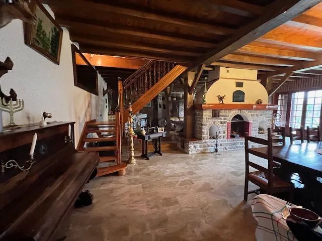 Grande villa à Caunes Minervois avec vue sur montagne et garage 