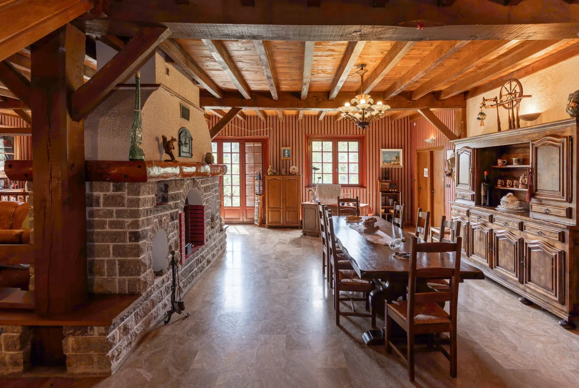 Grande villa à Caunes Minervois avec vue sur montagne et garage 