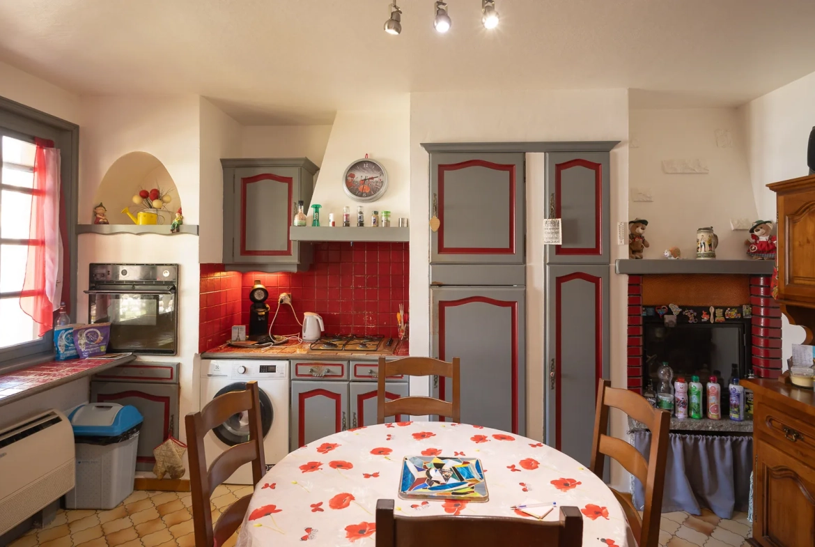 Grande villa à Caunes Minervois avec vue sur montagne et garage 