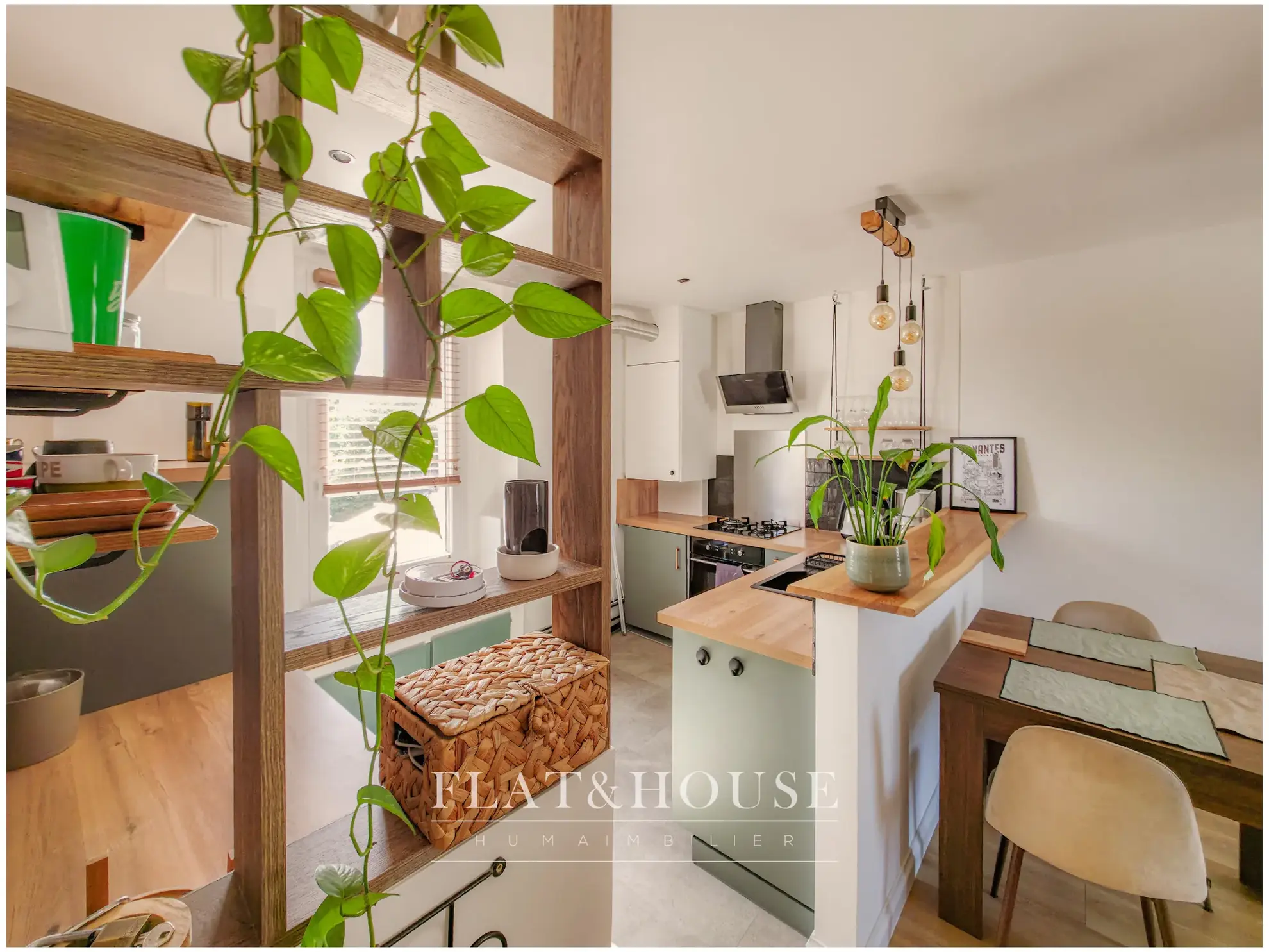 Charmant T2 de 42m² avec grenier aménageable à Nantes Mellinet 