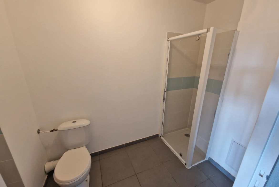 À vendre appartement F2 avec terrasse à Ajaccio proche Mezzavia 