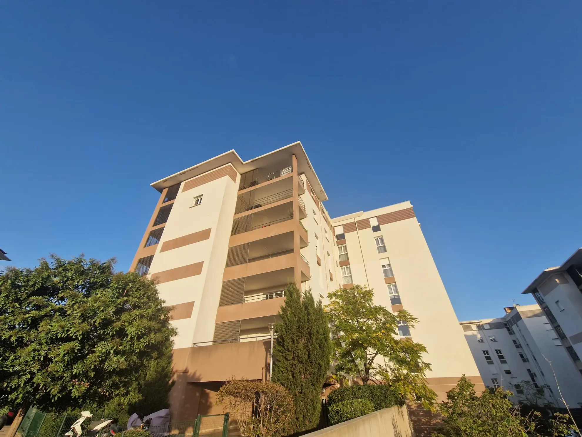 À vendre appartement F2 avec terrasse à Ajaccio proche Mezzavia 