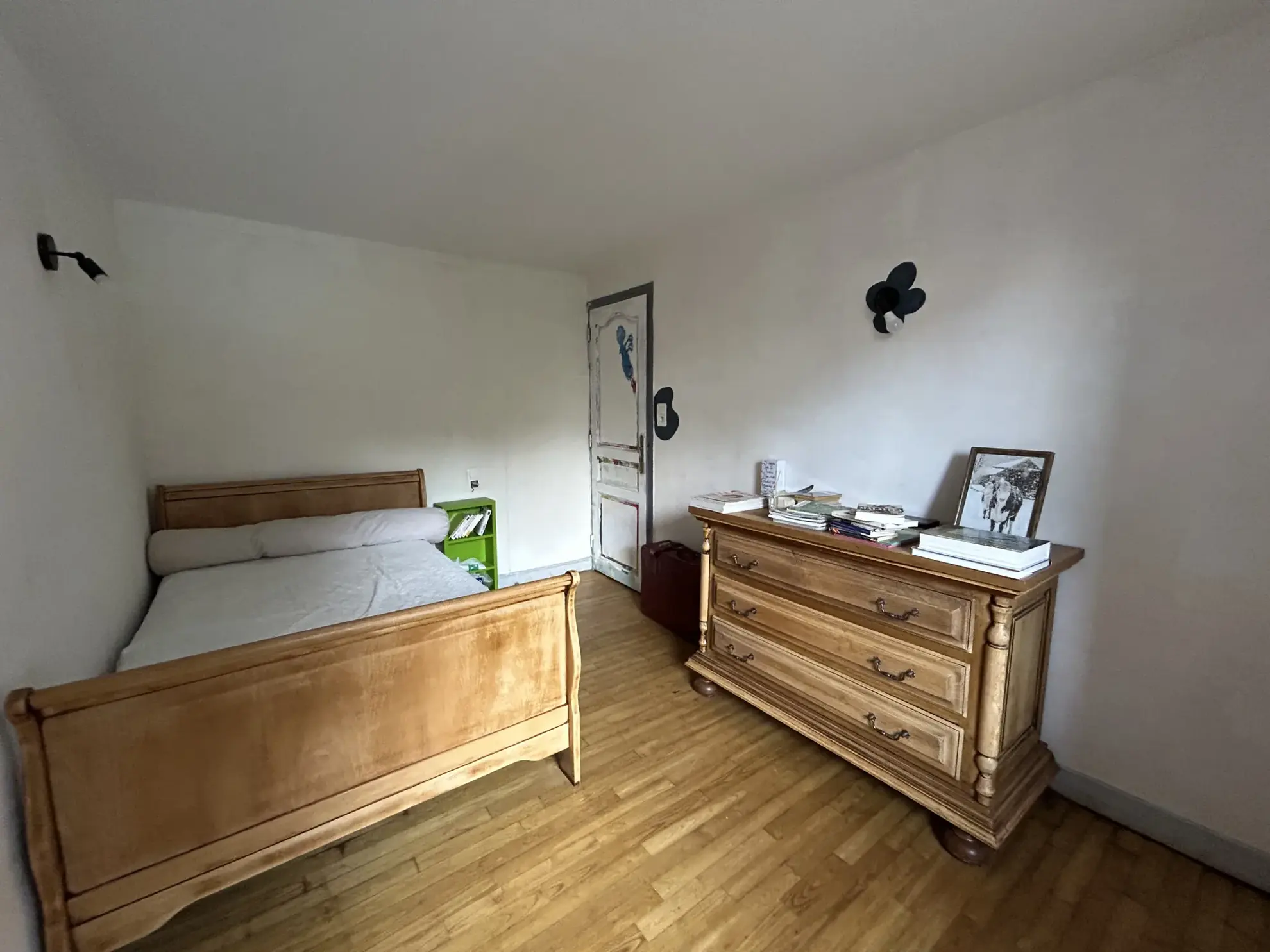 Maison en pierre à Cornil (19) avec dépendances et terrain de 360 m² 