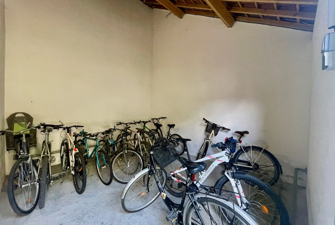 Appartement T2 avec Balcon et Parking à Rivery, Amiens 