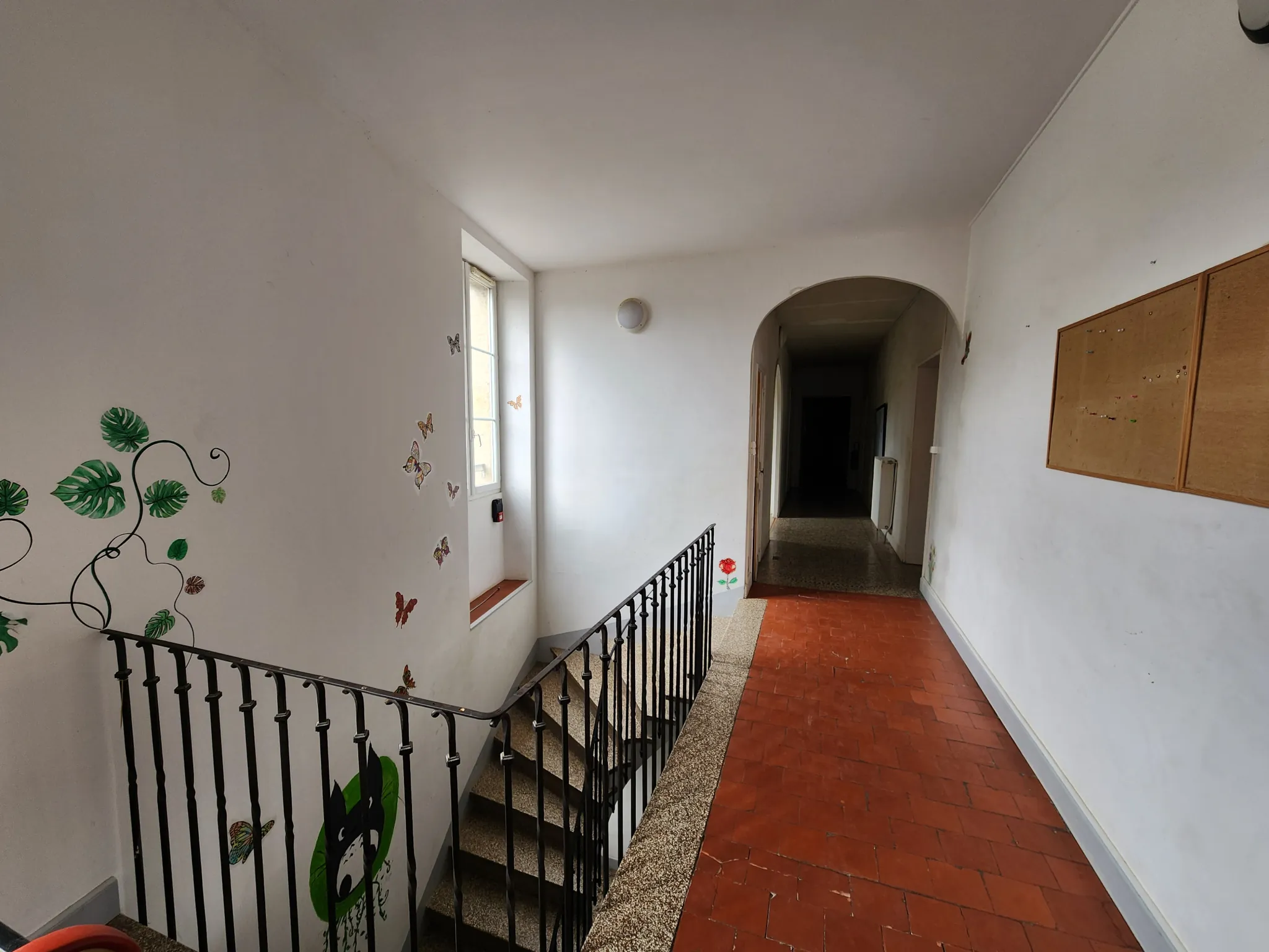 Immeuble de 370 m² à Lodève - Opportunité d'investissement ou profession libérale 