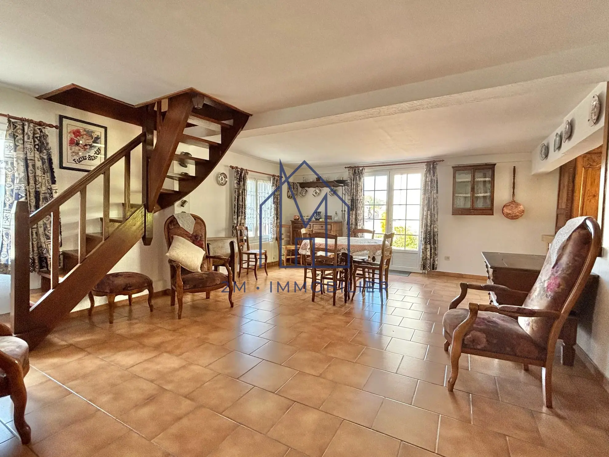 Maison familiale de 102 m² avec garages à Criel-sur-Mer près de la mer 