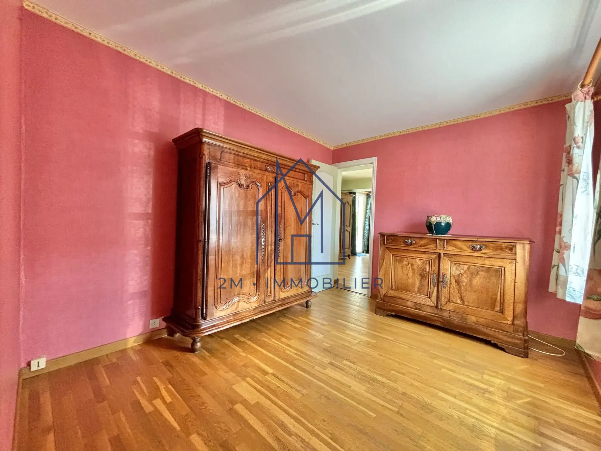 Maison familiale de 102 m² avec garages à Criel-sur-Mer près de la mer 