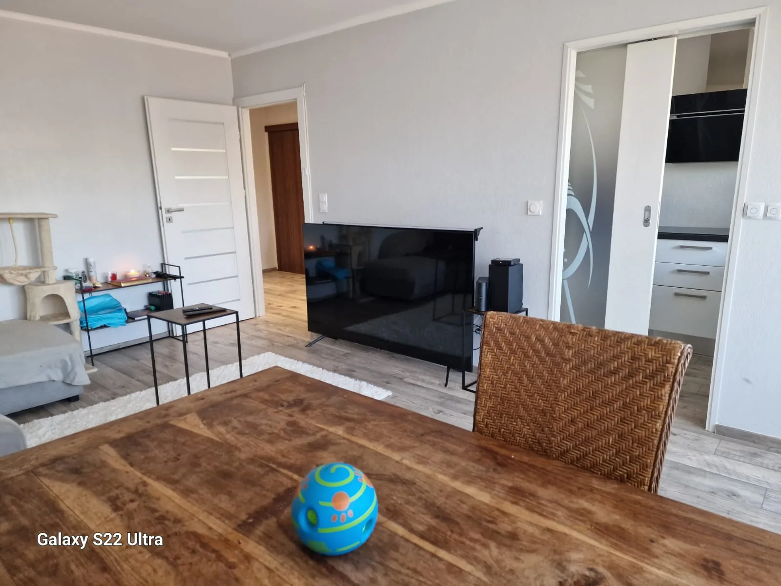 Appartement rénové 2 chambres à Uckange proche gare et commodités 