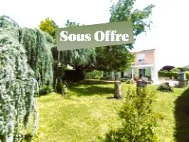 Maison à vendre à Pont de l'Isère de 90 m² avec terrain et garage