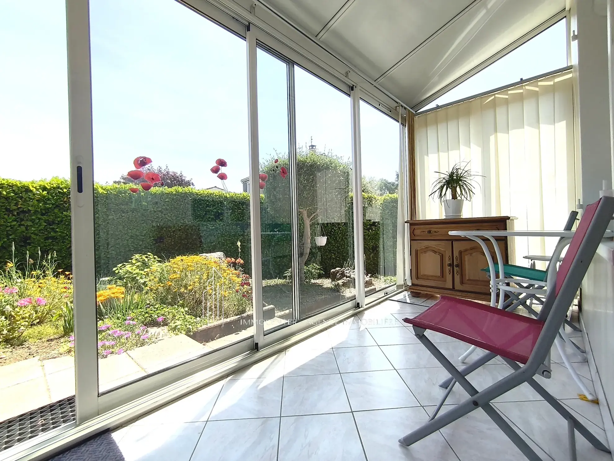 Maison à vendre à Pont de l'Isère de 90 m² avec terrain et garage 