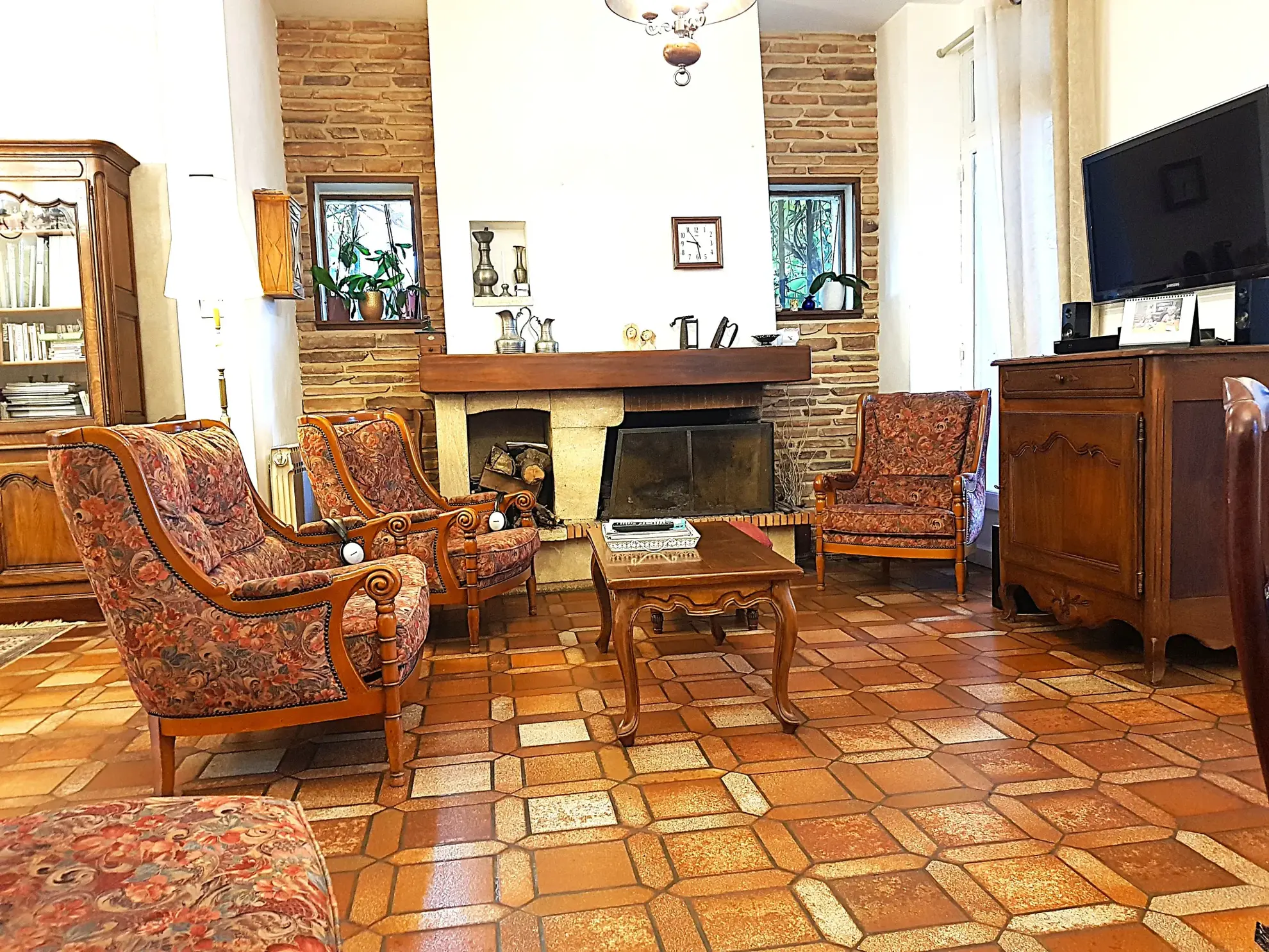 Belle maison individuelle de 160 m² à Nevers avec jardin clos et dépendances 