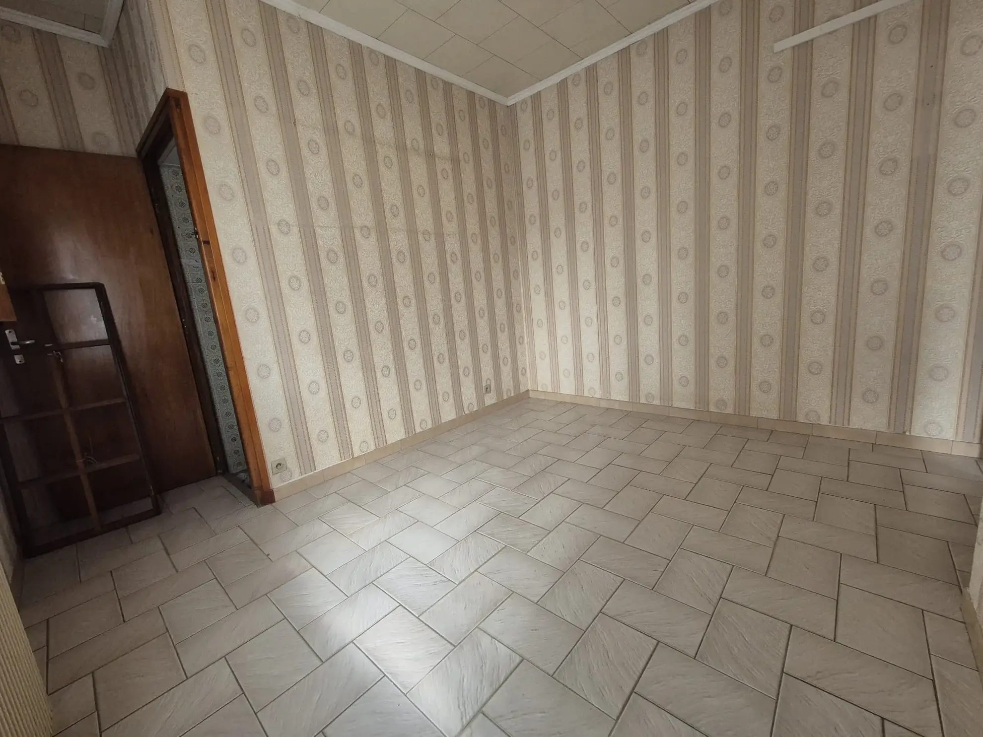 Belle maison de plain-pied en hyper-centre avec terrasse et garage à Henin Beaumont 