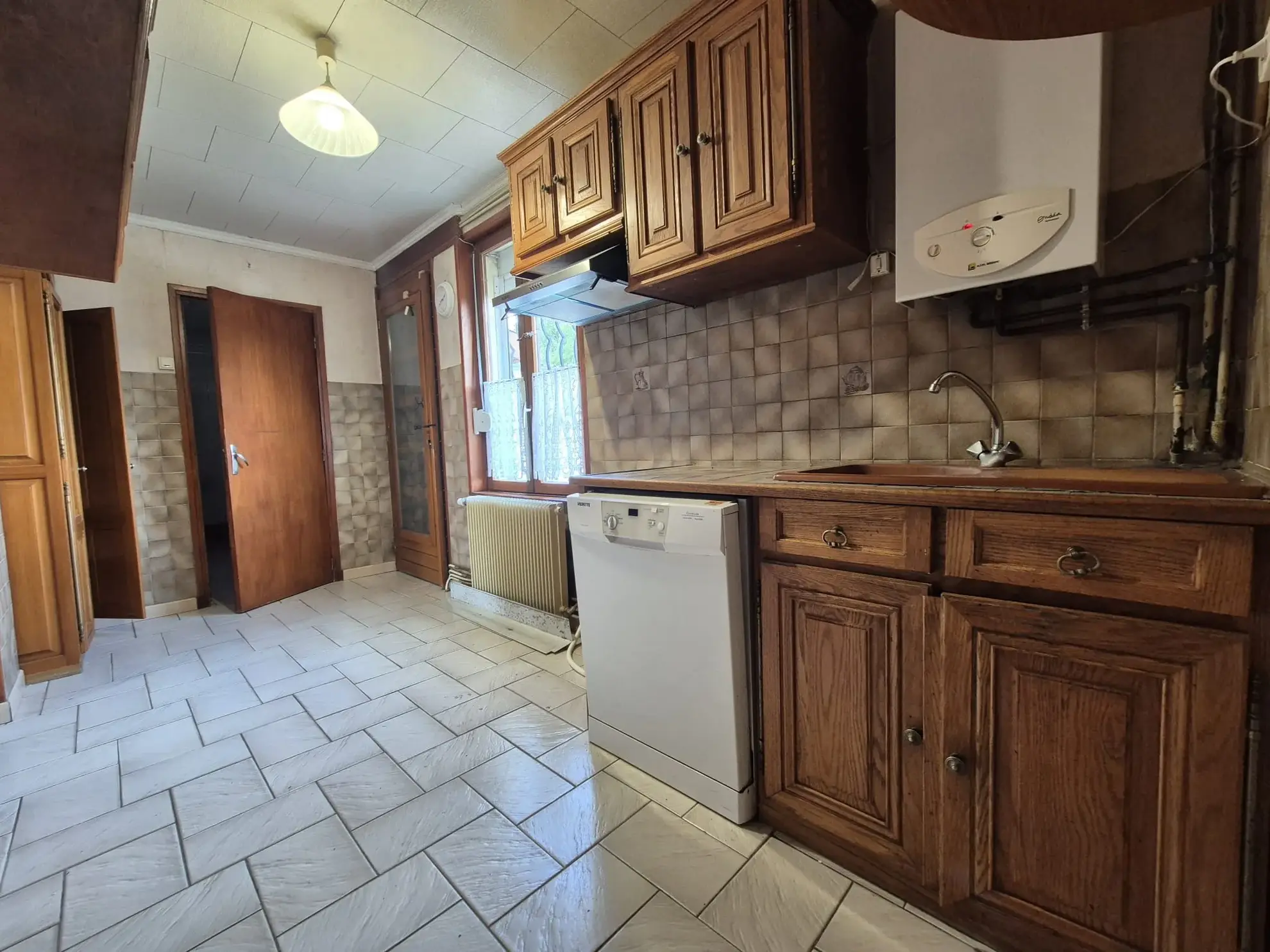 Belle maison de plain-pied en hyper-centre avec terrasse et garage à Henin Beaumont 