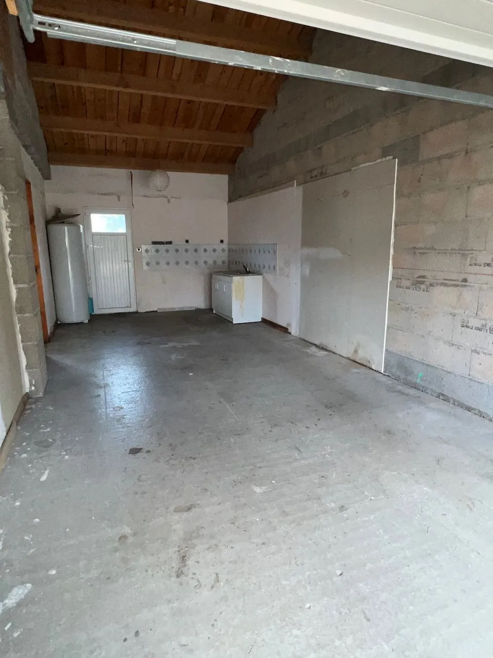 Belle maison de plain-pied avec jardin et garage à Saint Aubin La Plaine 