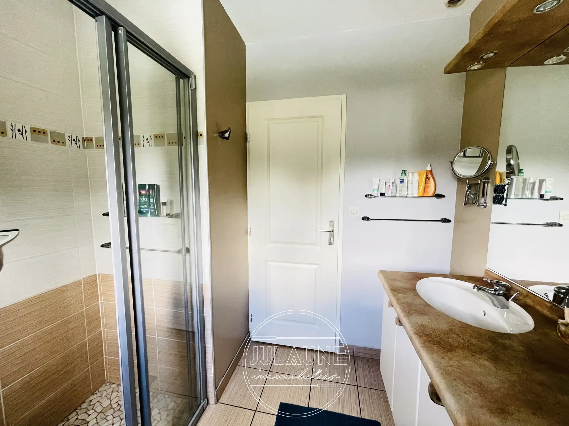 Maison familiale avec piscine à Boisseuil, calme et spacieux 135 m² 