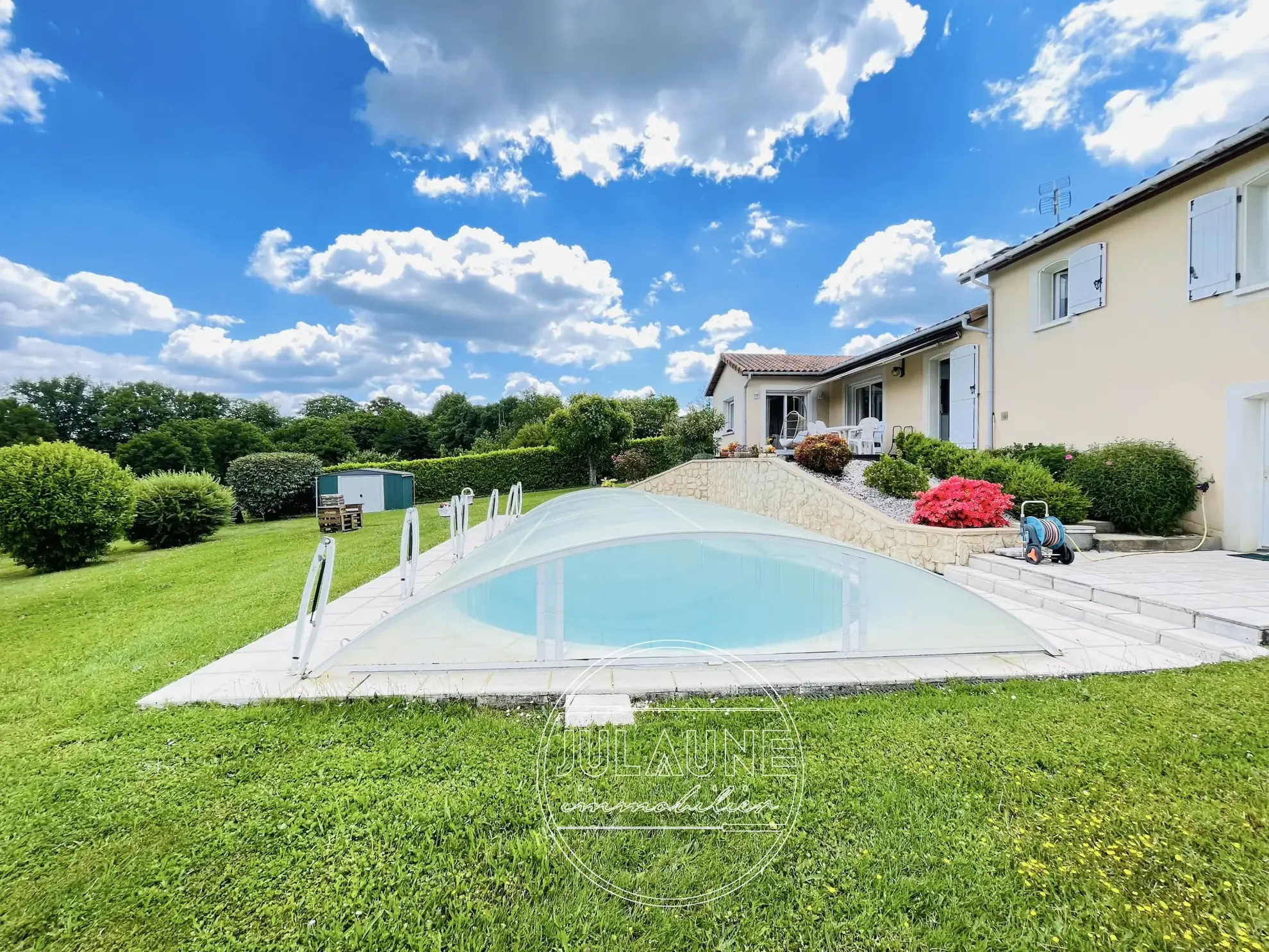 Maison familiale avec piscine à Boisseuil, calme et spacieux 135 m² 