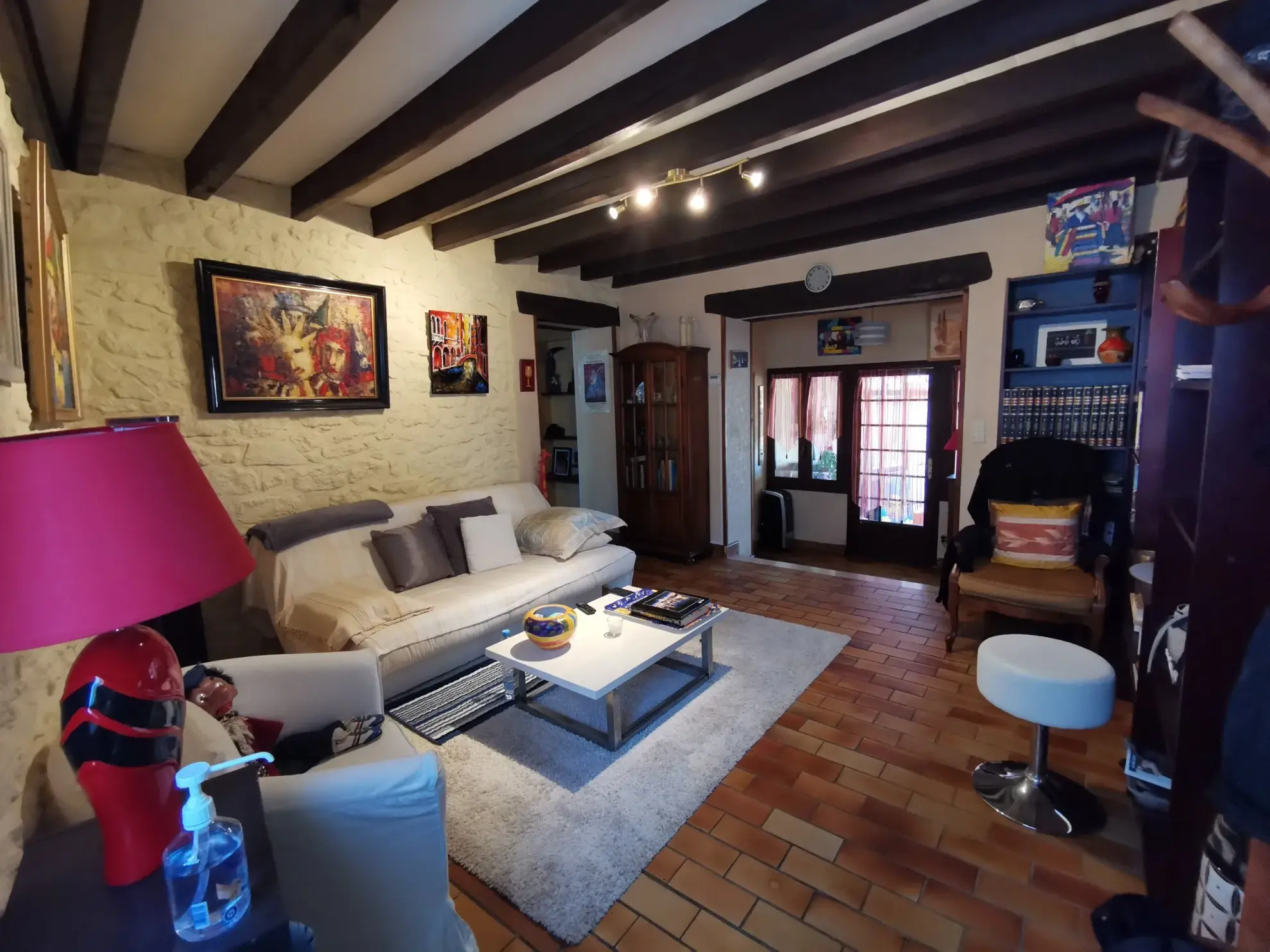 Maison de ville de 150 m² avec terrasses et garage à La Réole 