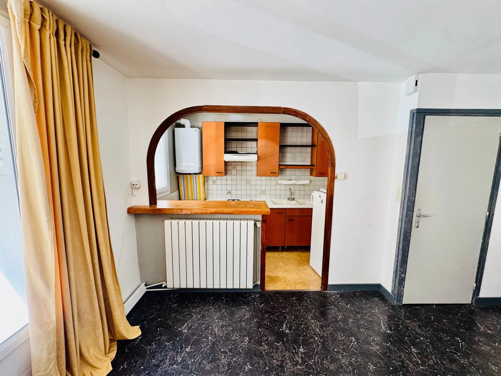 Appartement F3 de 52 m² avec grand balcon proche tram à Grenoble 