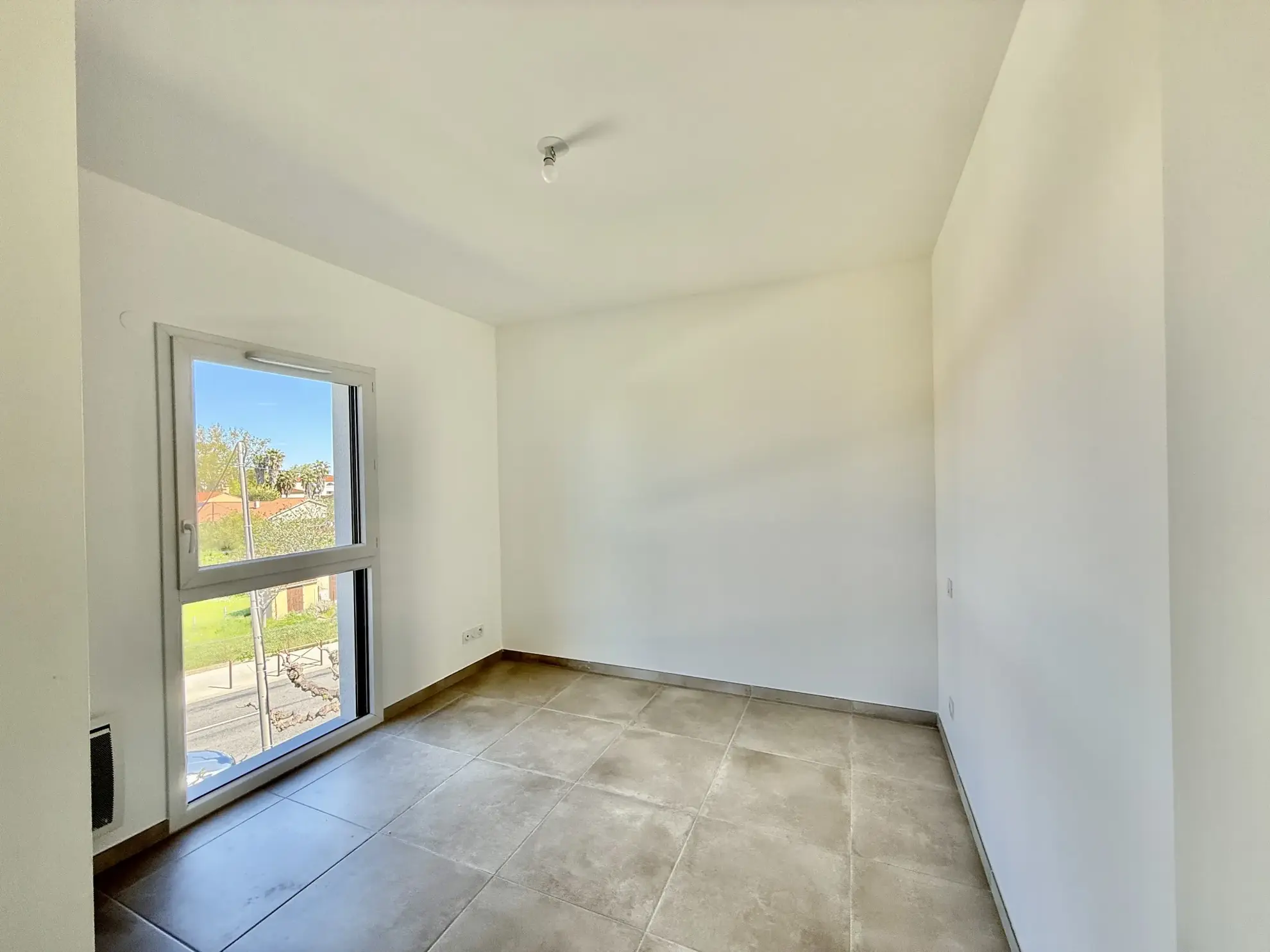 Appartement de 3 pièces neuf à Argeles-sur-Mer avec terrasse et parking 