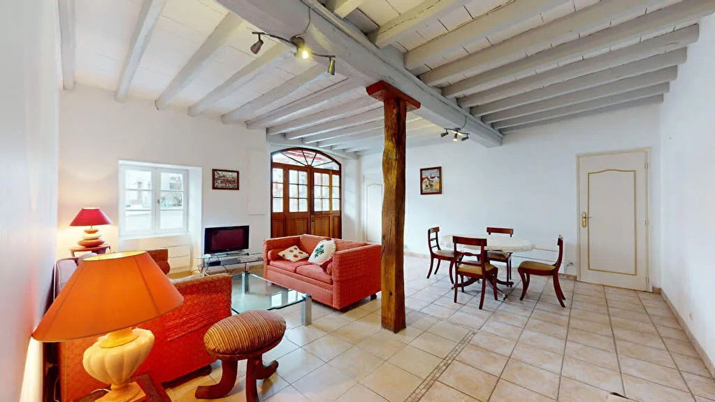 Charmante maison du XVIIe siècle avec jardin à Hasparren, Pays Basque 