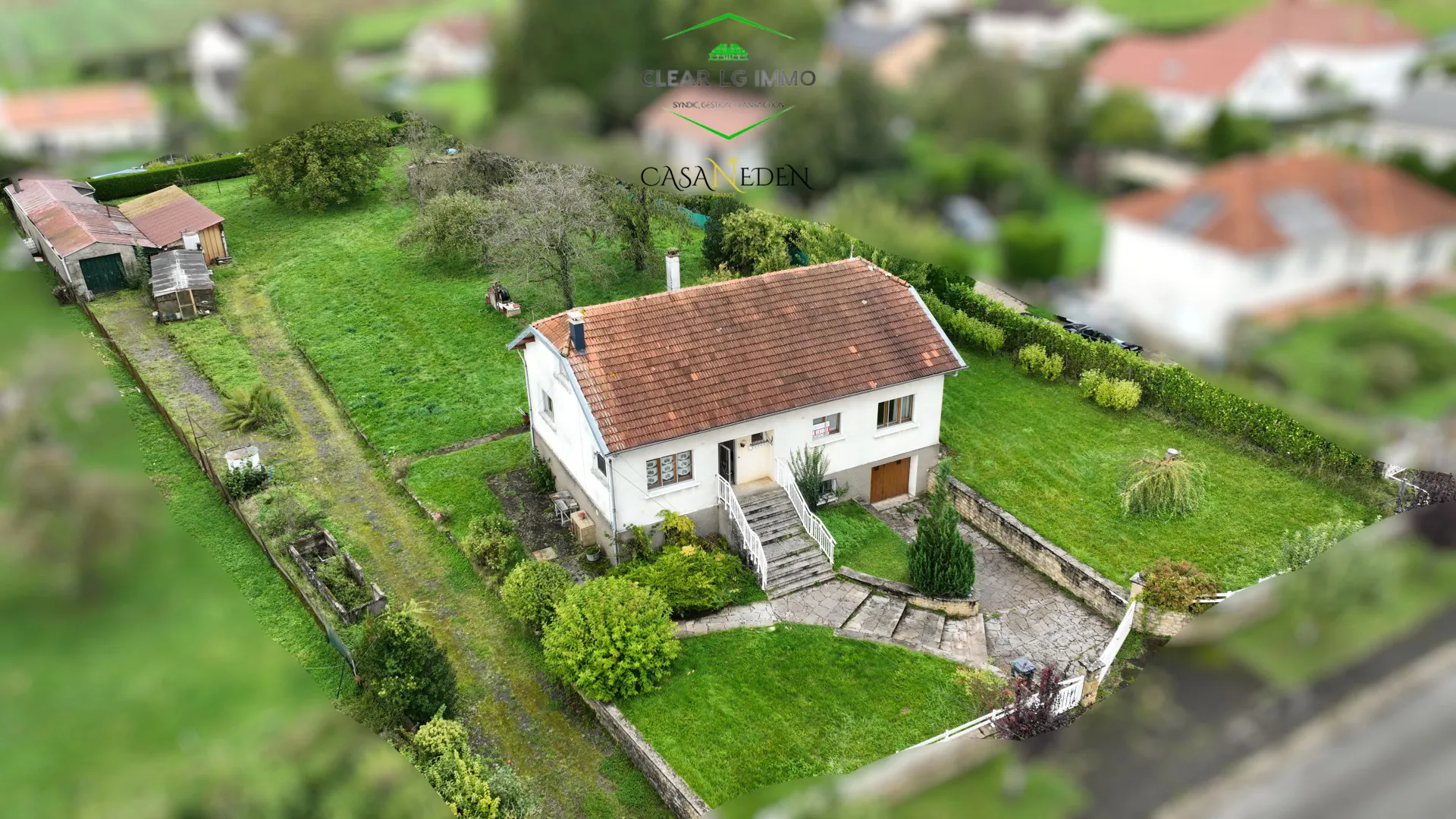 Maison spacieuse à rénover à Longwy, Terrain de 37 ares, Vue imprenable 