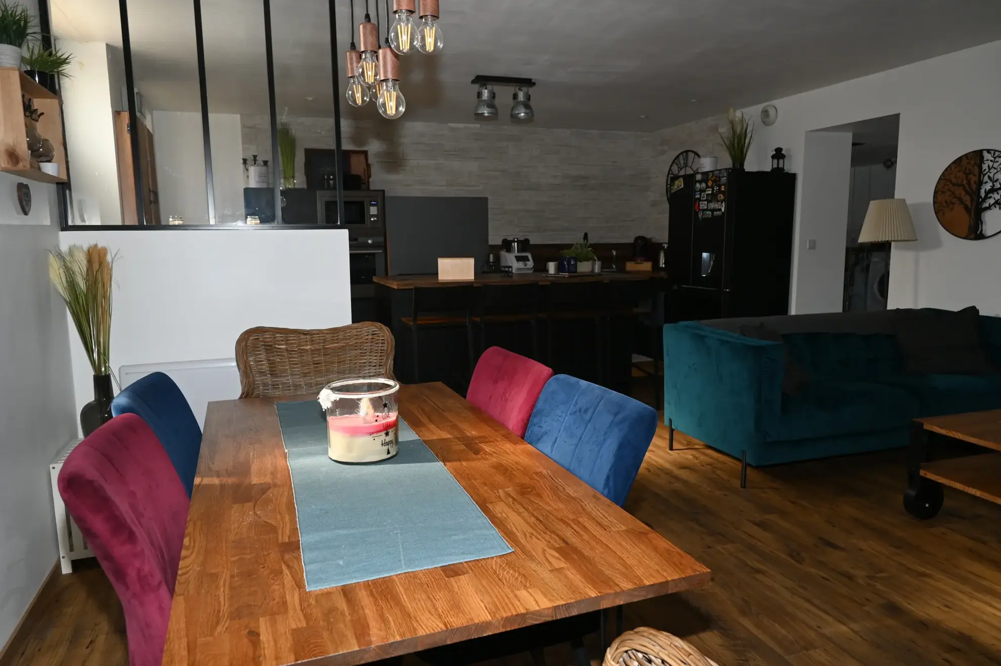 Maison de ville rénovée avec piscine et jardin à Marmande 