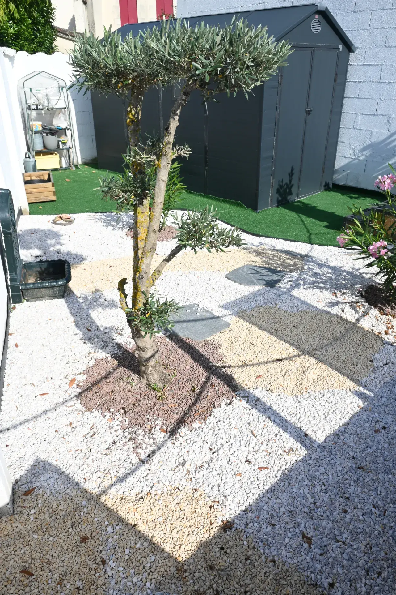 Maison de ville rénovée avec piscine et jardin à Marmande 