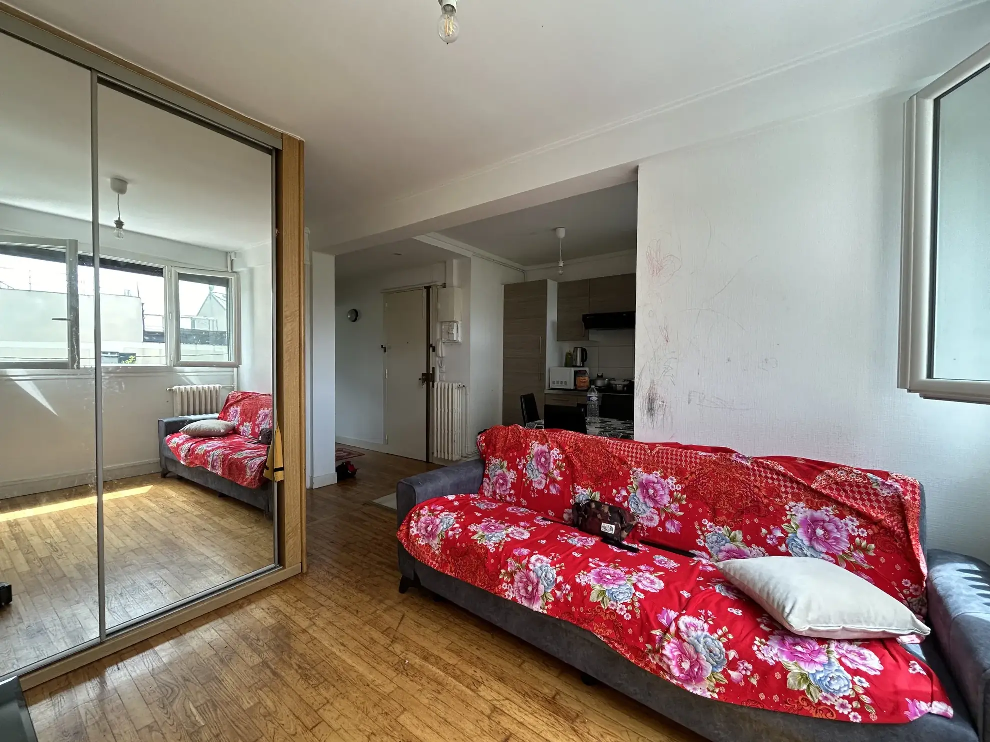 Appartement F2 à Montreuil près du métro Dhuys – Investissement locatif 