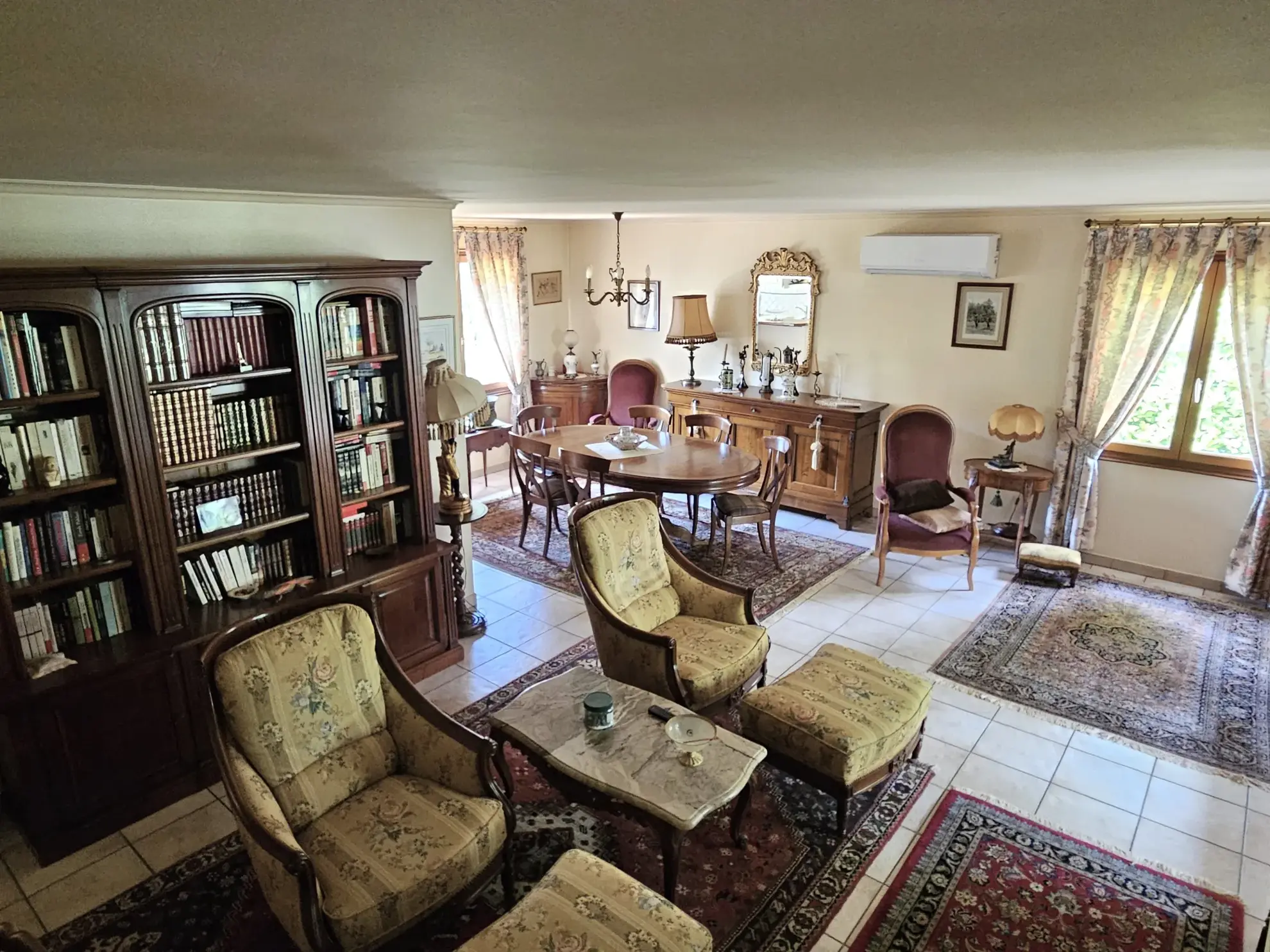 Charmante villa de 135 m2 avec jardin, garage et suite parentale à Castres quartier St Jean 