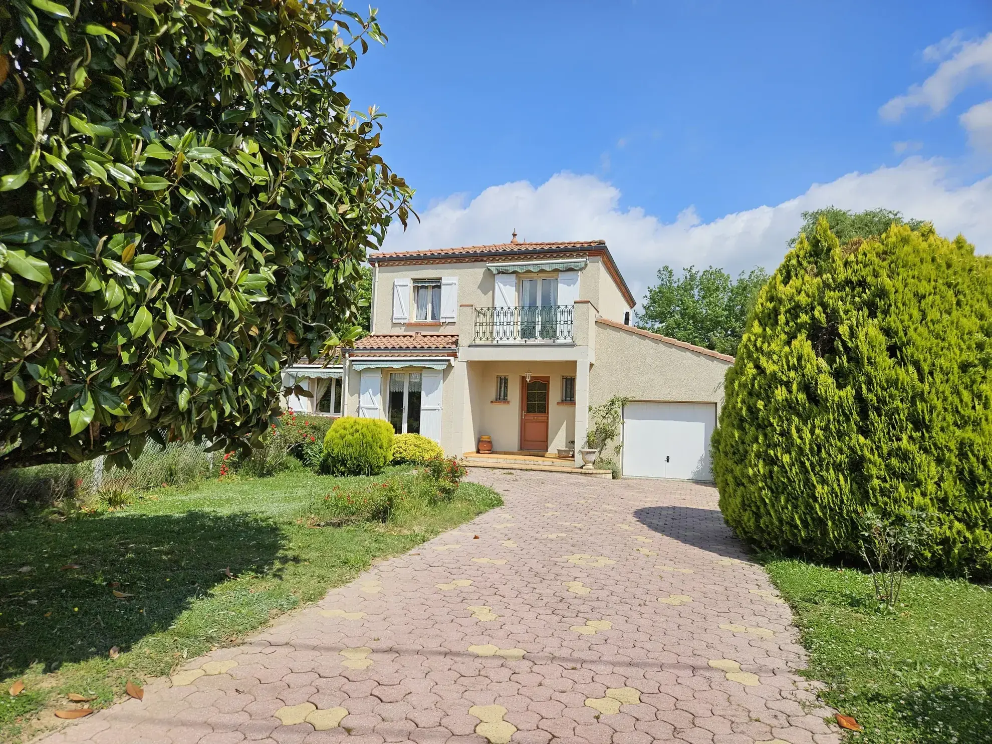 Charmante villa de 135 m2 avec jardin, garage et suite parentale à Castres quartier St Jean