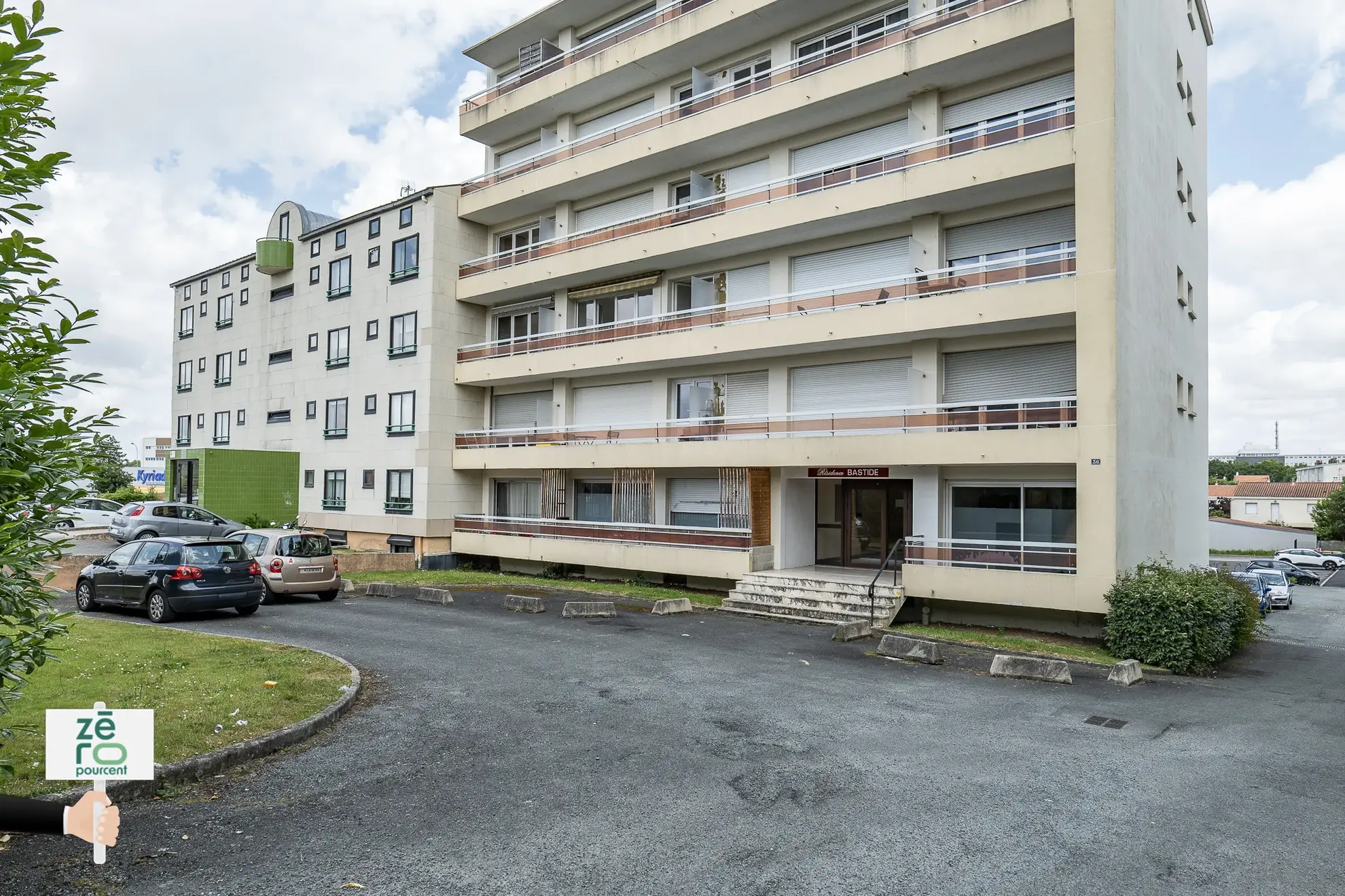 Studio meublé de 25m² à La Roche-sur-Yon - Investissement ou primo-accès 