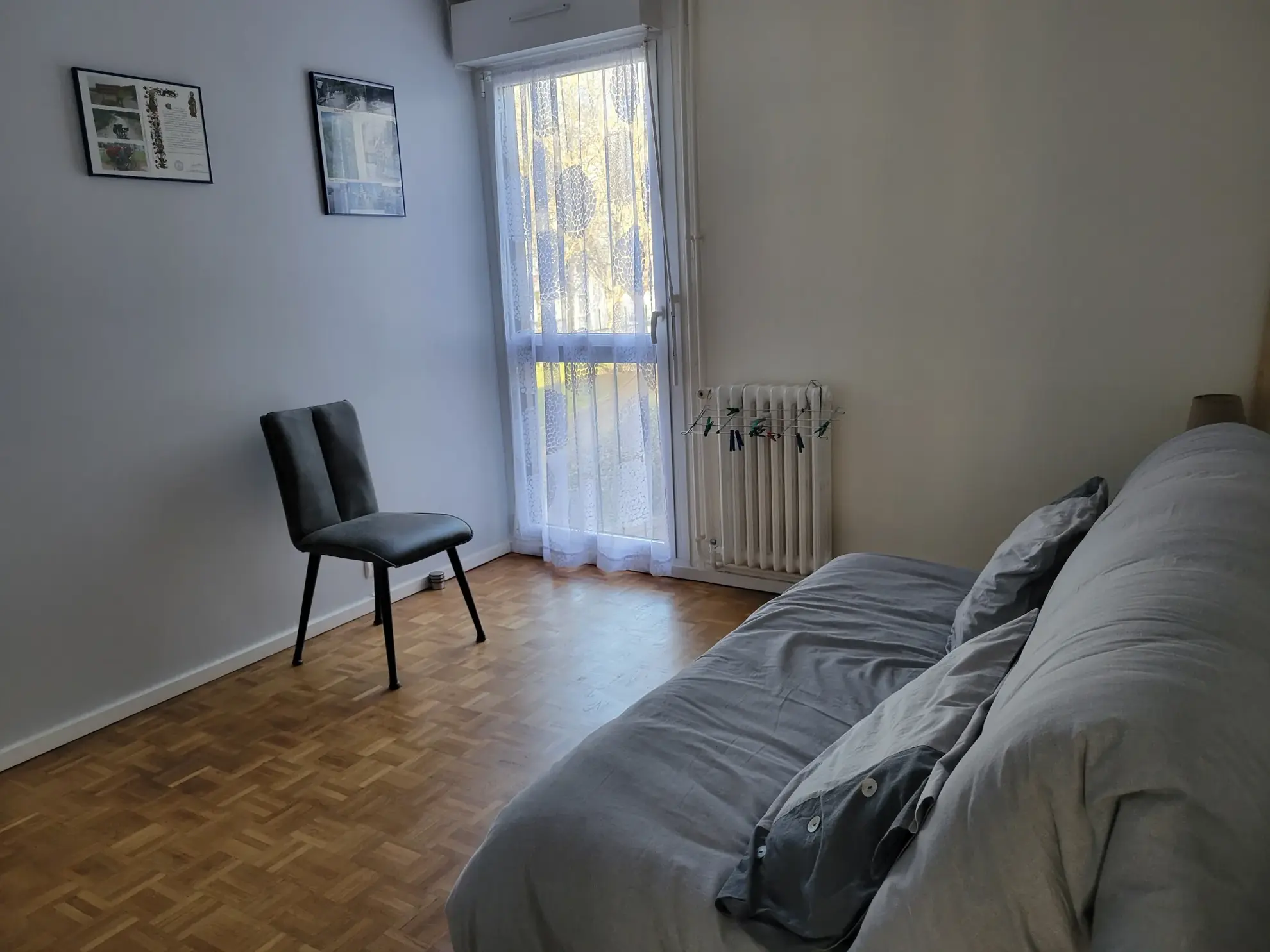 Appartement T4 lumineux avec loggia et parking sécurisé à Alençon 