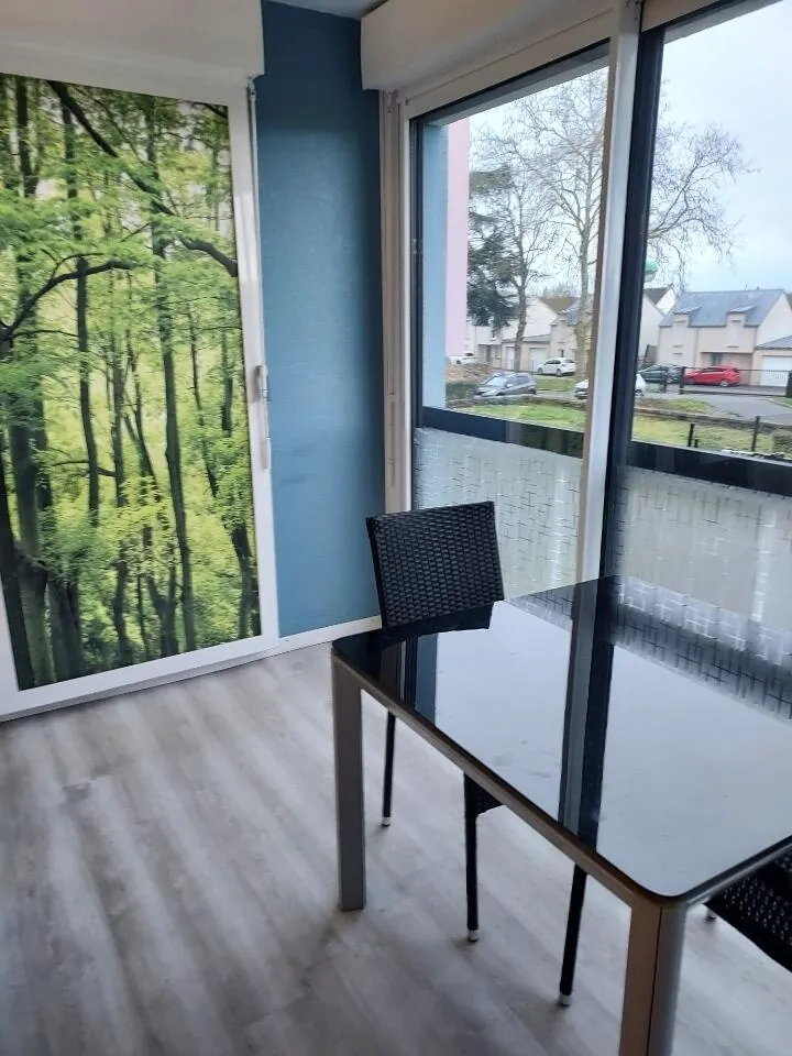 Appartement T4 lumineux avec loggia et parking sécurisé à Alençon 