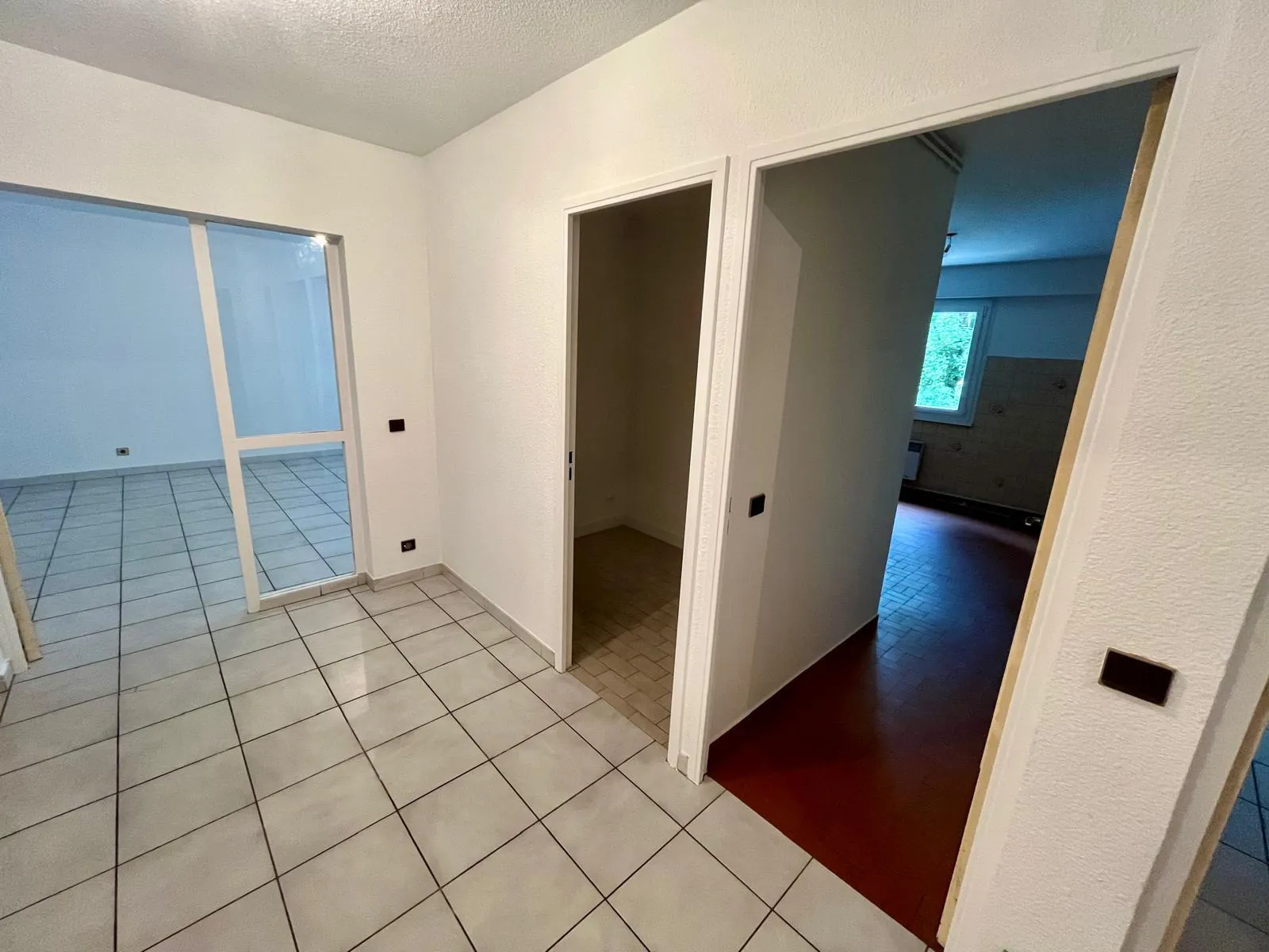 Appartement 2 pièces 72 m² avec balcon à Villeurbanne 