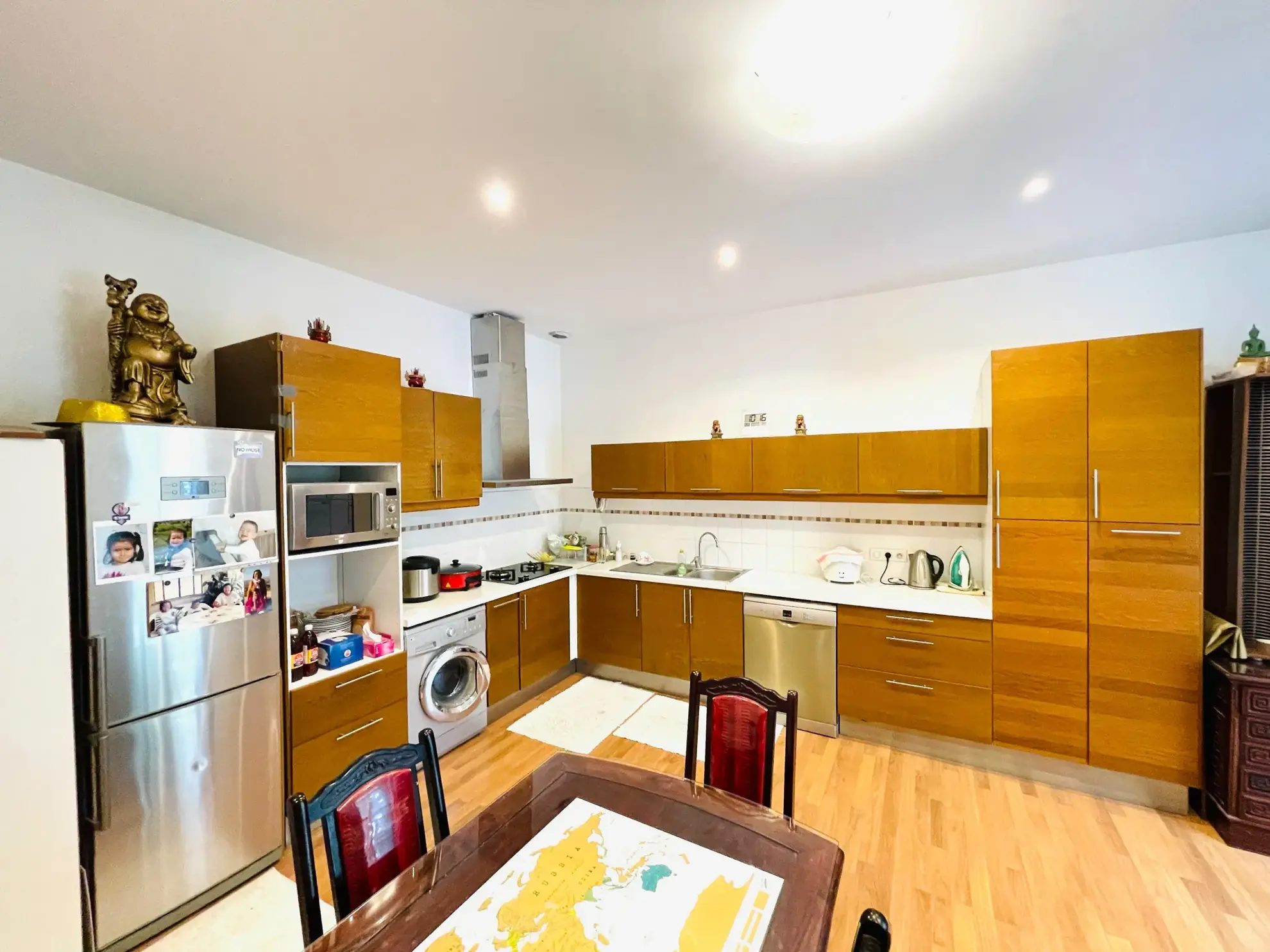 Appartement ancien avec studio à Grenoble, secteur gare, 112 m² 