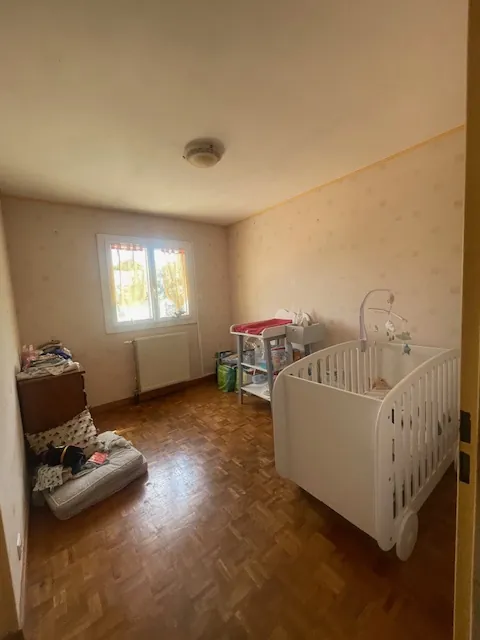 Maison familiale à Portes-Lès-Valence avec jardin et terrasse - 3 chambres 