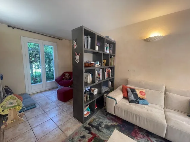 Maison familiale à Portes-Lès-Valence avec jardin et terrasse - 3 chambres 
