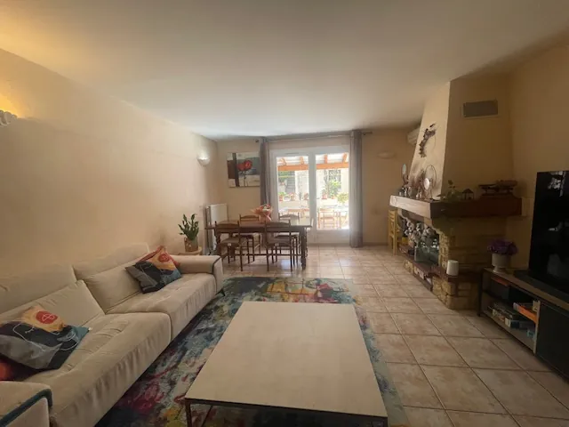 Maison familiale à Portes-Lès-Valence avec jardin et terrasse - 3 chambres 