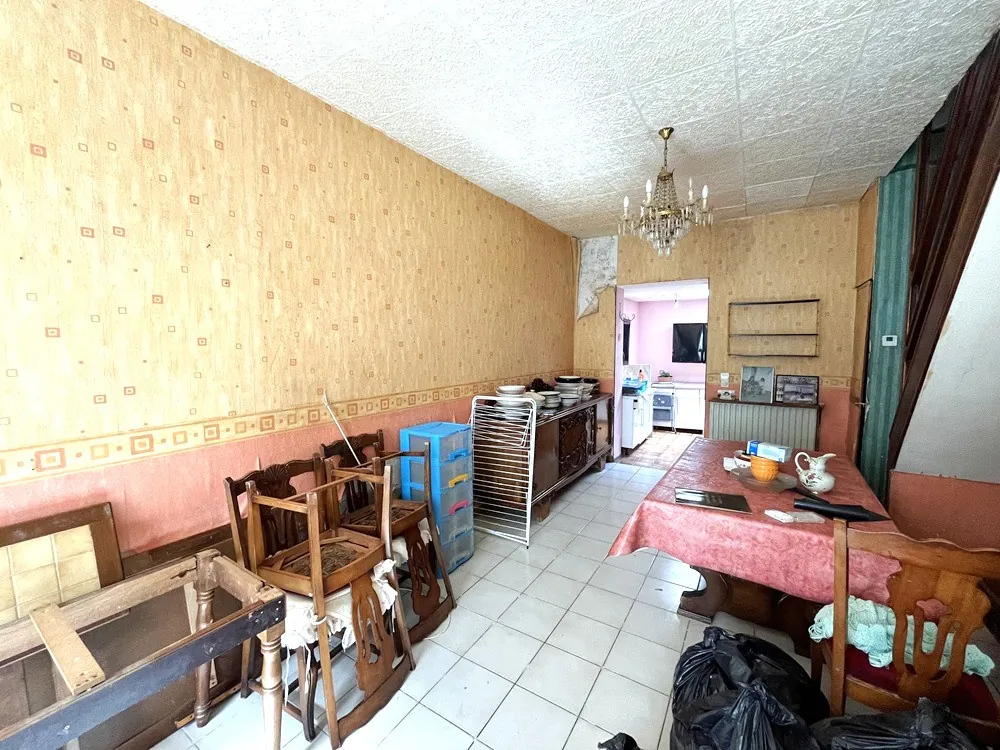 Maison T3 à Rénover à Croix Saint-Pierre, Opportunité d'Investissement ou Résidence