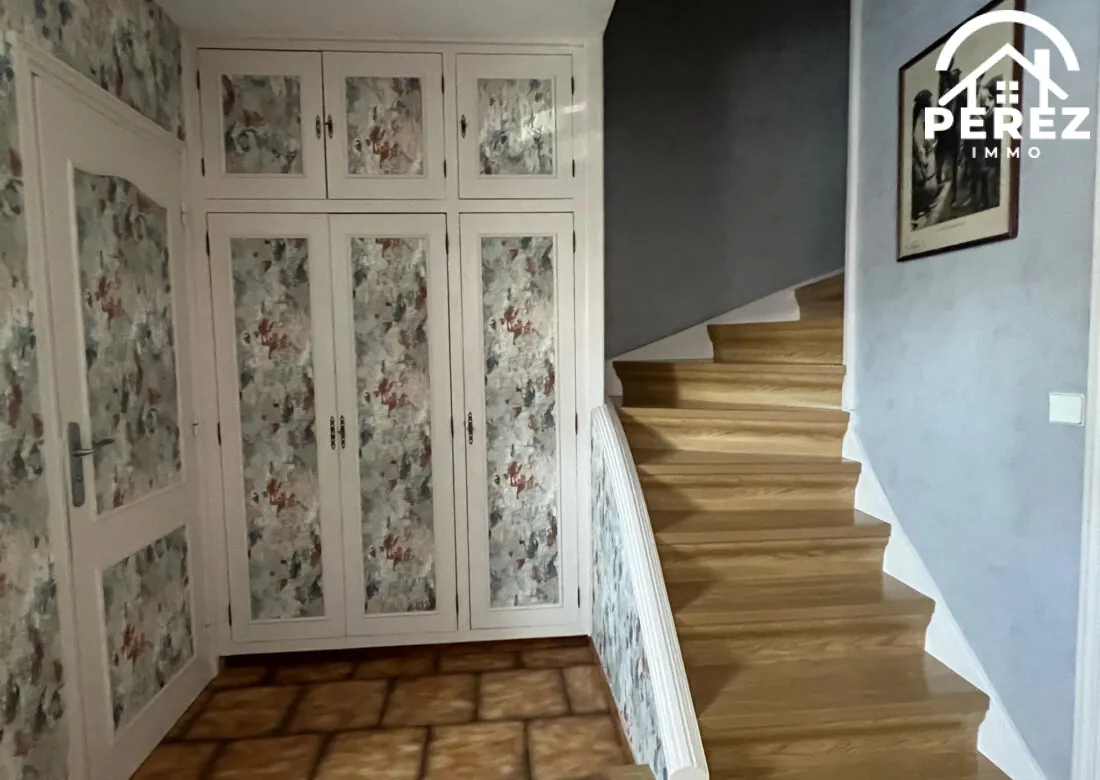 Maison semi-individuelle 3 chambres avec jardin et garage à Neuville en Ferrain 